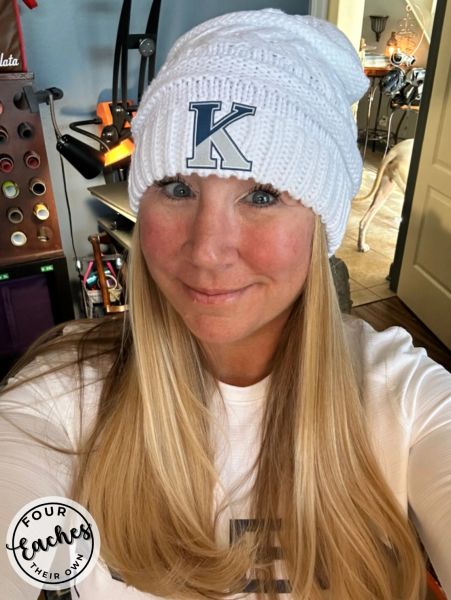 Klein Lax Ladies Beanies with Ponytail Hole